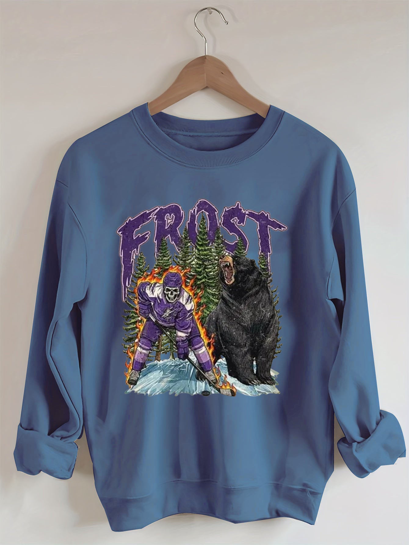 Minnesota Forst Women Hockey Skull Vintage Sweatshirt