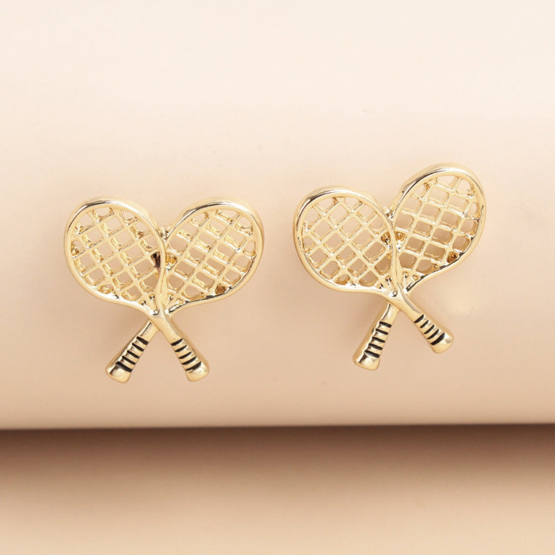 Fashionable and creative new hollow tennis racket earrings, set of 2