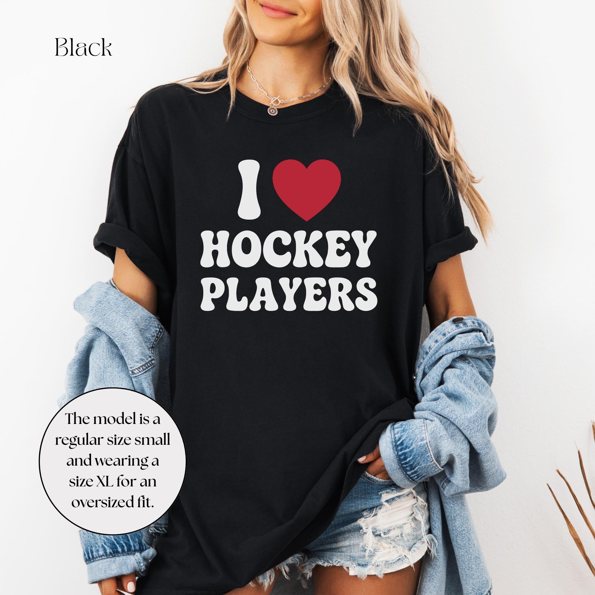 Comfort Colors I Love Hockey Players T-shirt