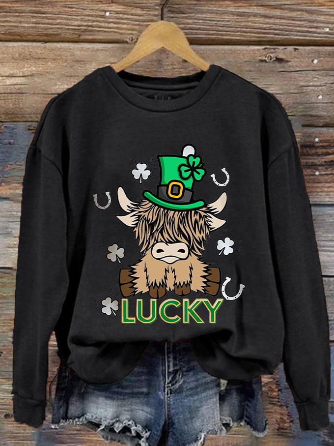 Eagerlys Women's St. Patricks Day Lucky Highland Cow Print Sweatshirt