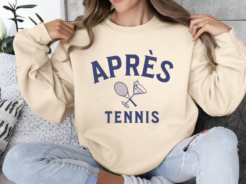Apres Tennis Sweatshirt.