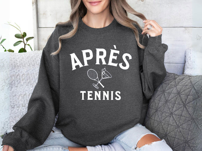 Apres Tennis Sweatshirt.