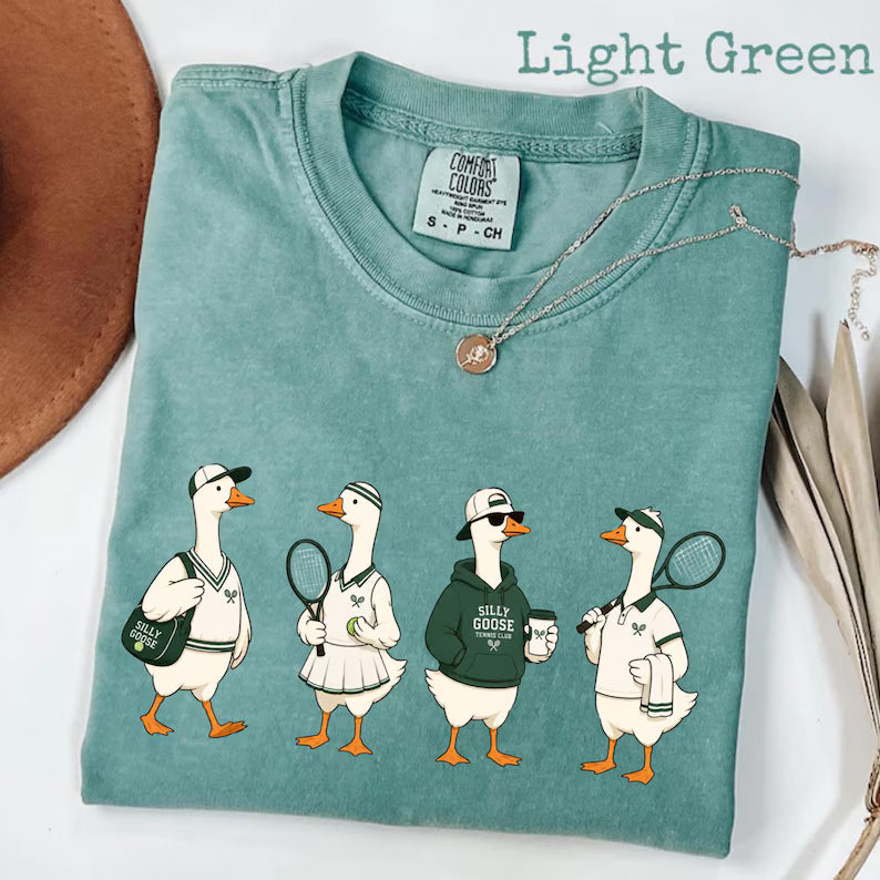 Comfort Colors®  Funny Tennis Player，Silly Goose Tennis T-Shirt