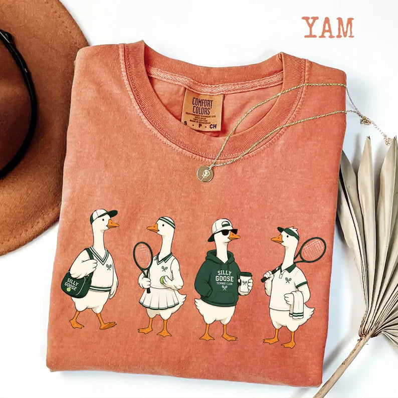 Comfort Colors®  Funny Tennis Player，Silly Goose Tennis T-Shirt