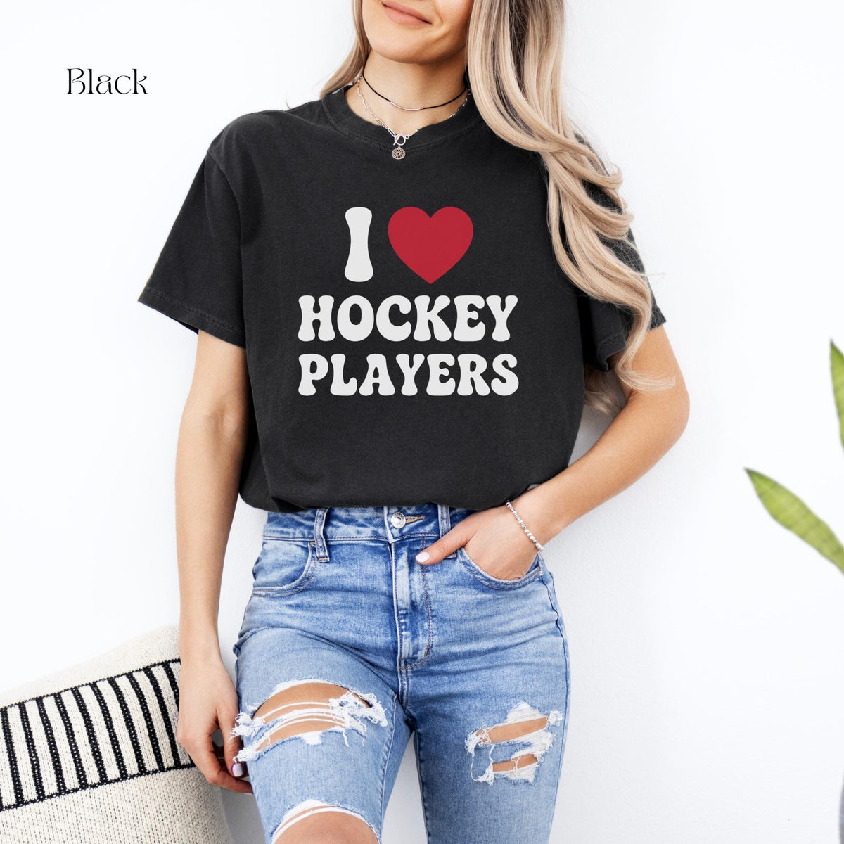 Comfort Colors I Love Hockey Players T-shirt