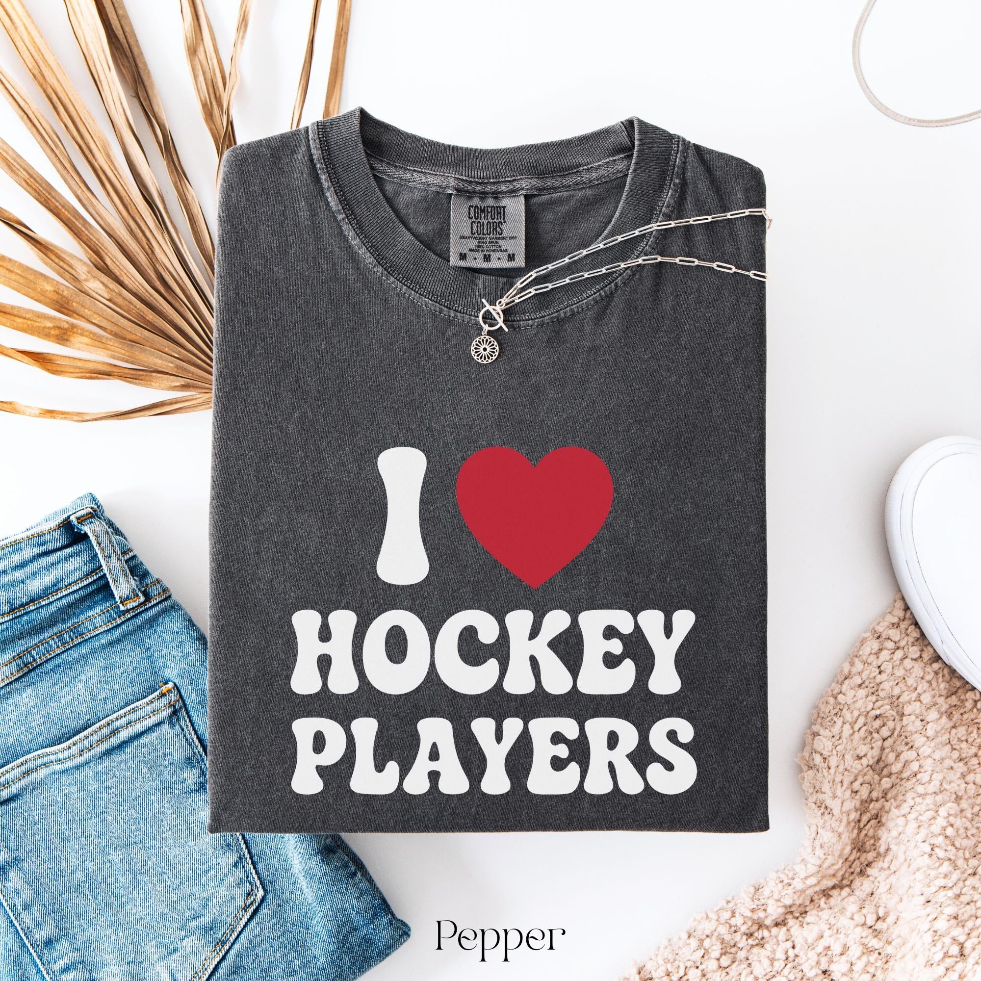 Comfort Colors I Love Hockey Players T-shirt