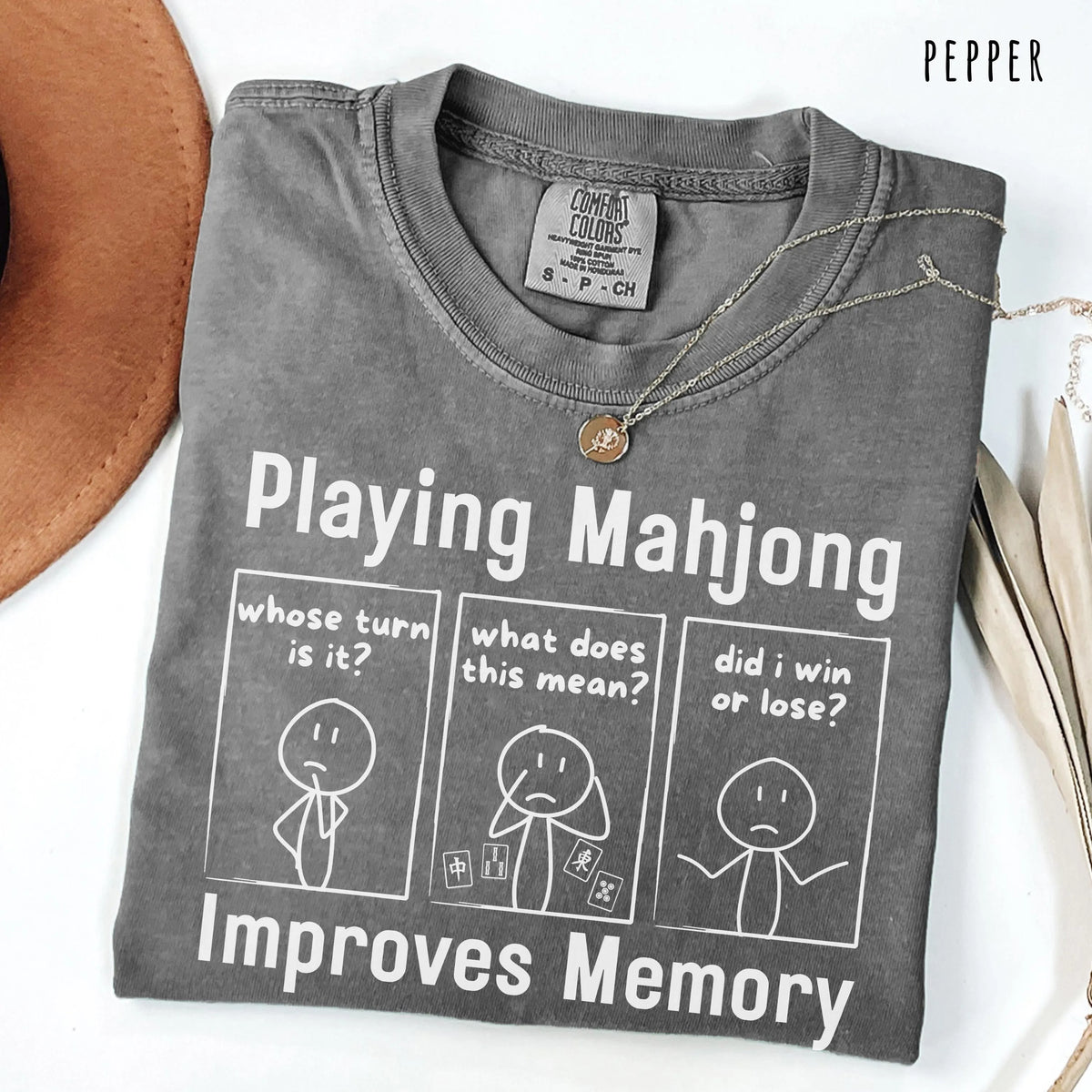Comfort ColorsPlaying Mahjong Improves Memory Tshirt/sweatshirt