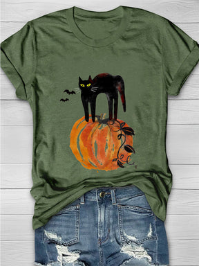 Cat On Pumpkin T-shirt